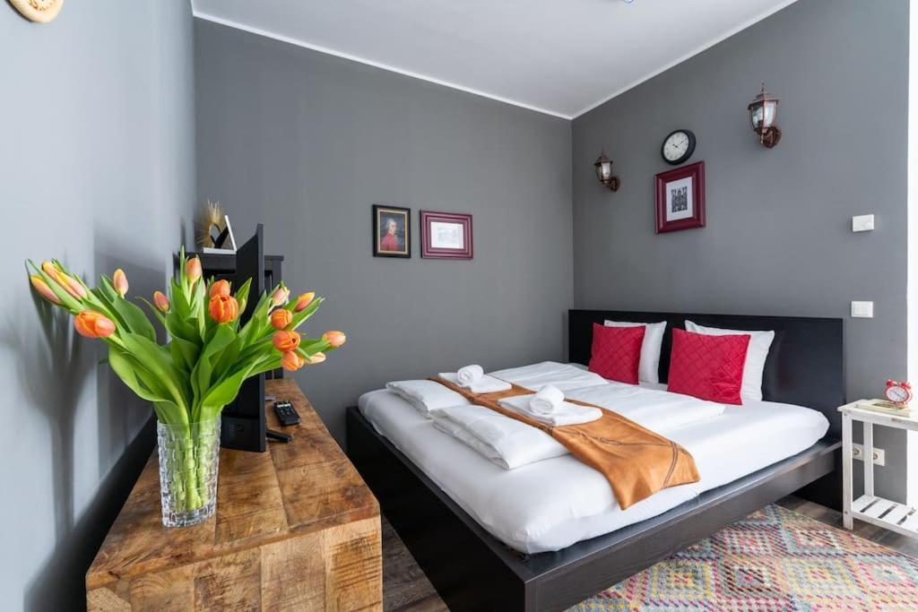Chic Studio By City Center By Hm Viyana Dış mekan fotoğraf